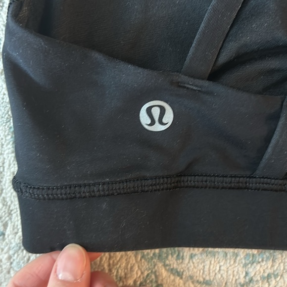 lululemon Energy Bra - Picture 3 of 4